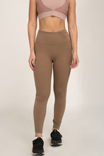 Cargar imagen en el visor de la galería, Track Brunette Leggings
