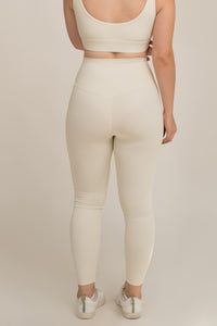 Impact Crema Leggings