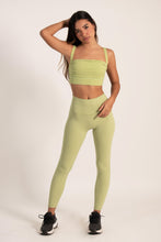 Cargar imagen en el visor de la galería, Bloom Comfy Soft Green leggings
